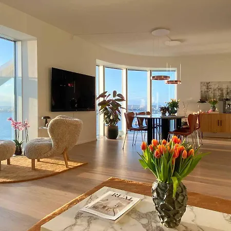 Amazing Sea View Apartment *