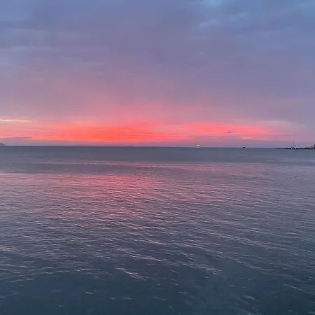Amazing Sea View 오르후스